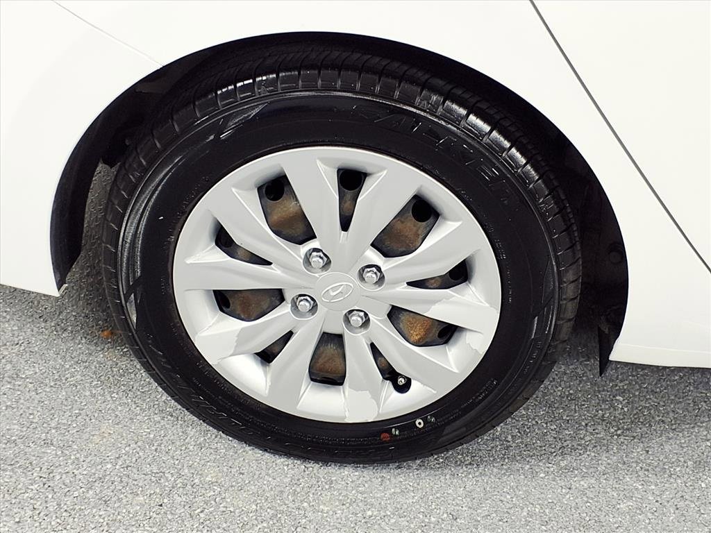 Used 2020 Hyundai Accent SE image 5