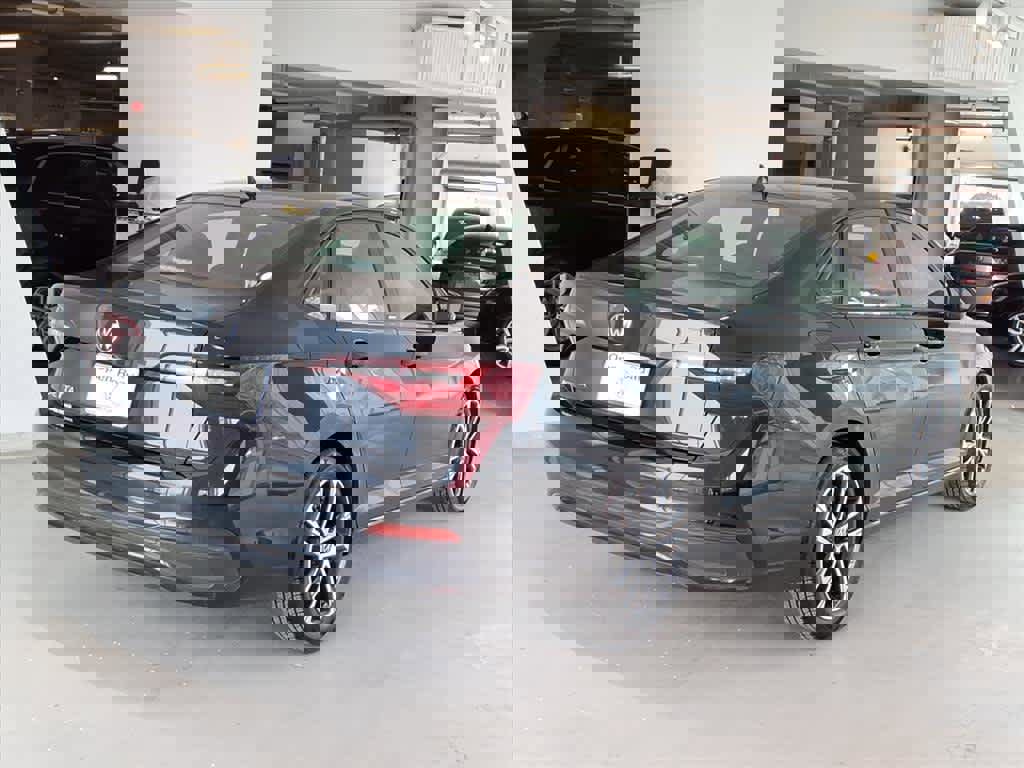 Certified 2023 Volkswagen Jetta Sport image 4