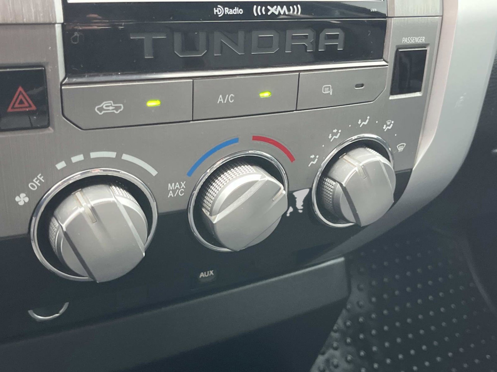 Used 2014 Toyota Tundra SR5 image 34