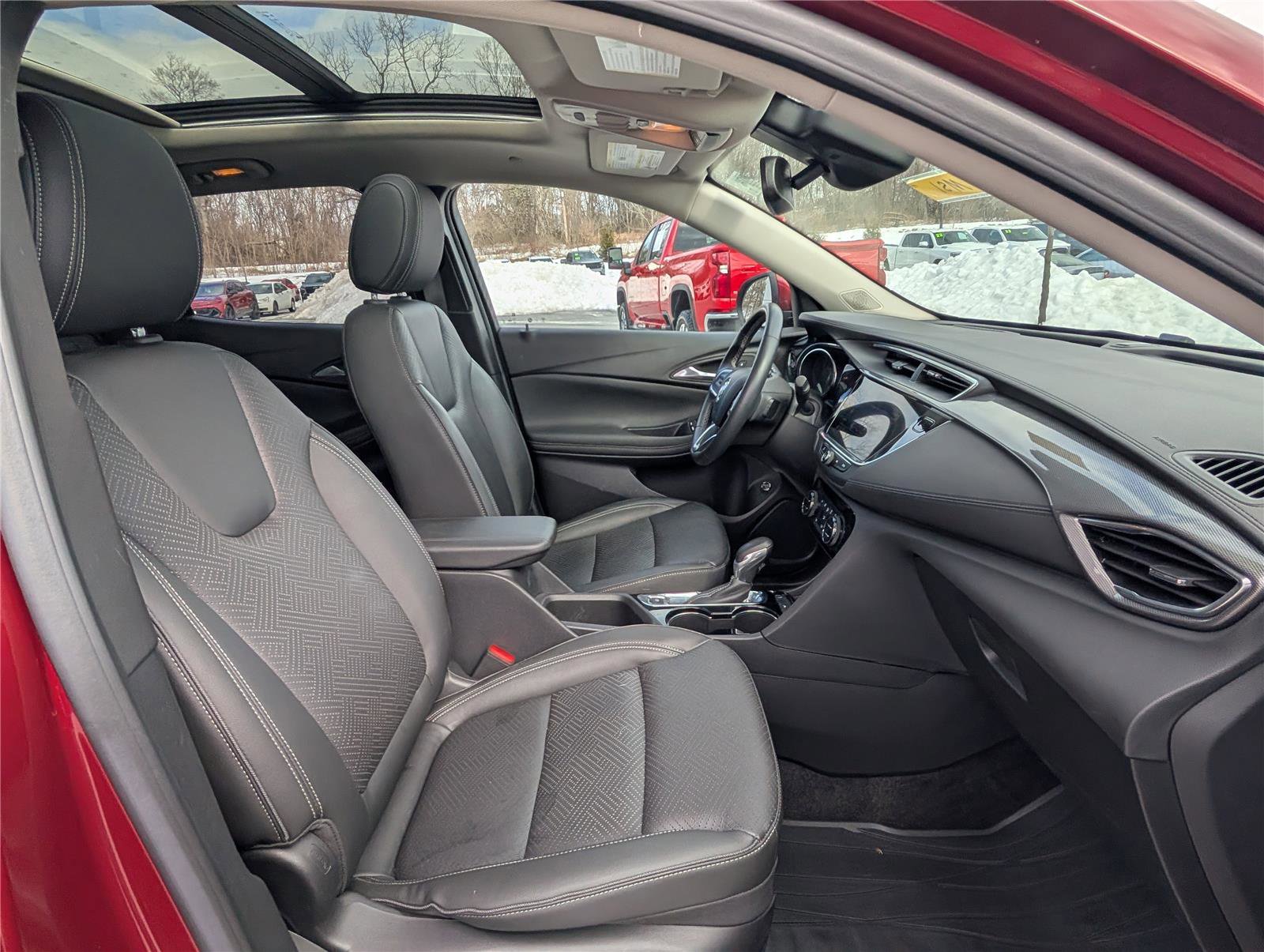 Used 2023 Buick Encore GX Essence w/ Experience Buick Package image 10