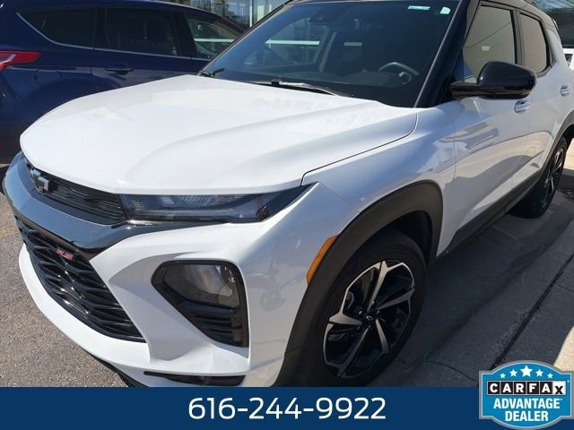 Used 2023 Chevrolet TrailBlazer RS w/ Convenience Package image 2