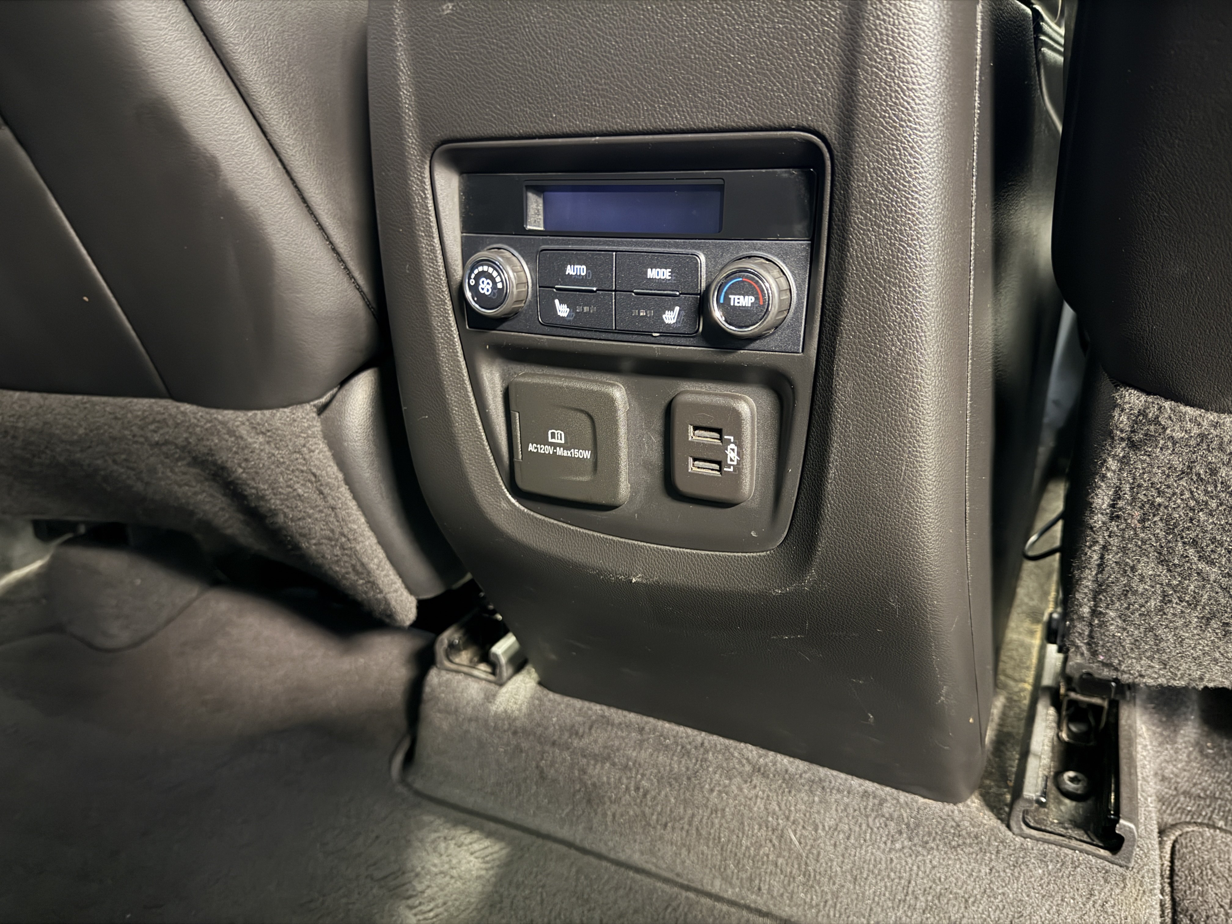 Used 2020 Buick Enclave Avenir w/ Avenir Technology Package FWD image 23