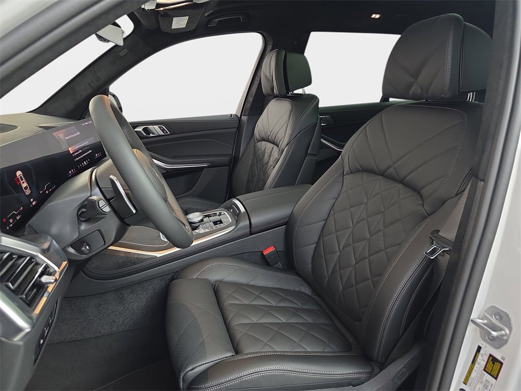New 2026 BMW X7 xDrive40i w/ Executive Package image 16
