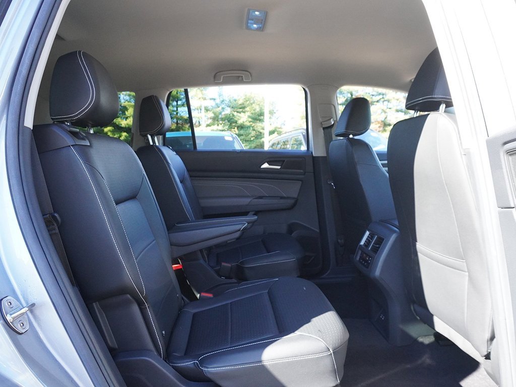 Used 2023 Volkswagen Atlas SE image 34