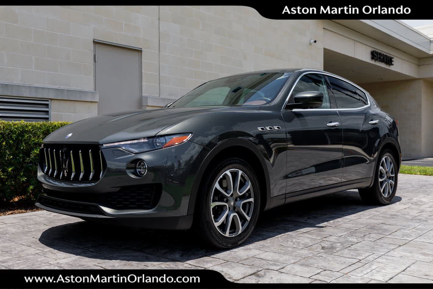Used 2017 Maserati Levante AWD/4WD image 34