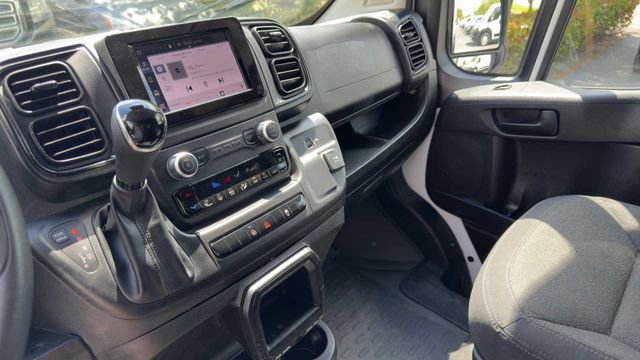 Used 2025 RAM ProMaster 2500 w/ U-Haul Equipment Group FWD image 25