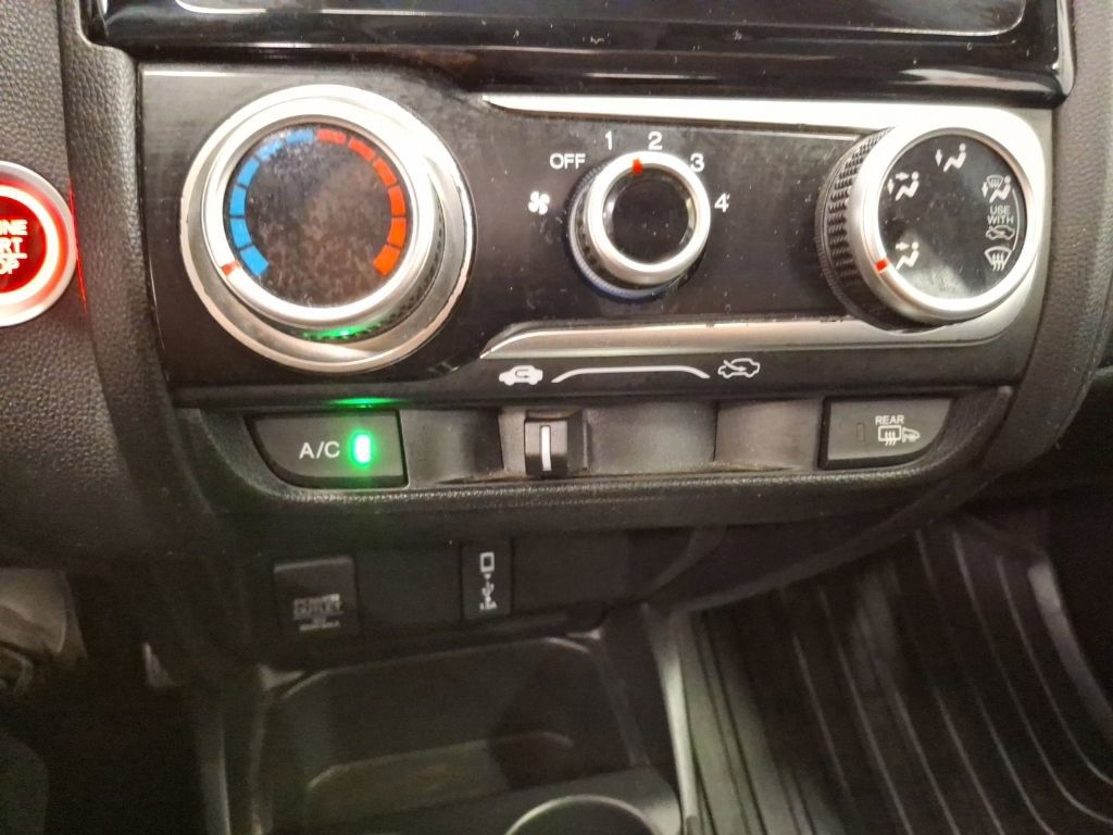 Used 2018 Honda Fit EX-L image 25