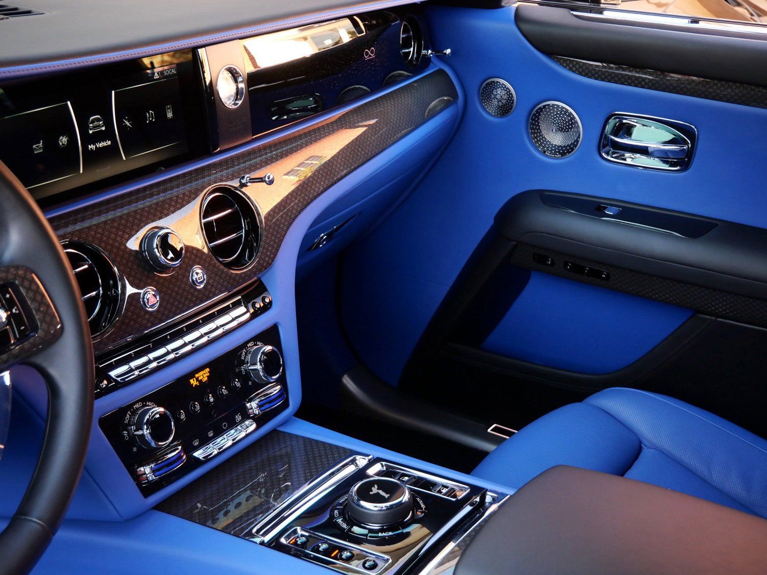 Certified 2023 Rolls-Royce Ghost Black Badge w/ Black Badge Ghost Package image 25