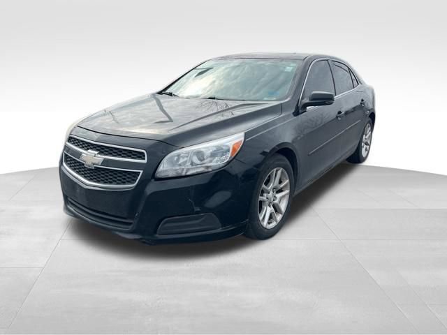 Used 2013 Chevrolet Malibu LT w/ Power Convenience Package image 3
