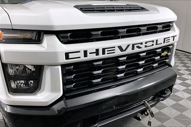 Used 2023 Chevrolet Silverado 2500 Custom w/ Custom Convenience Package AWD/4WD image 29