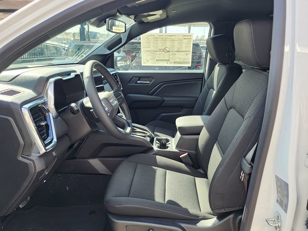 New 2026 GMC Canyon Elevation w/ Convenience Package image 15