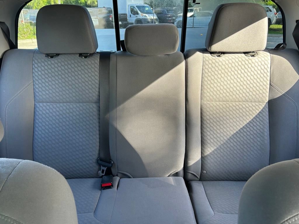 Used 2021 Toyota Tacoma SR5 RWD image 14