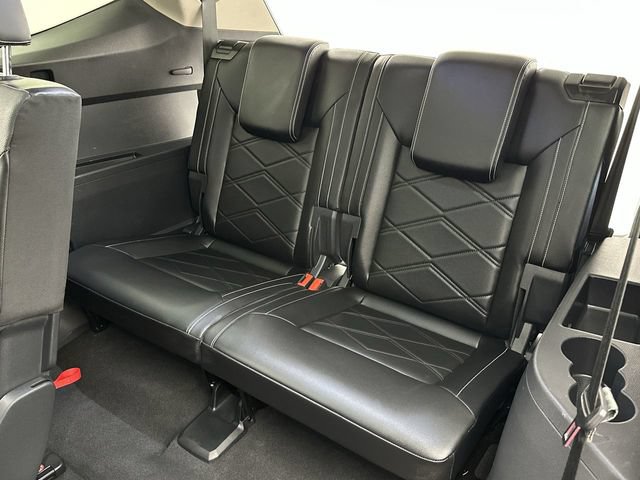 Used 2024 Volkswagen Atlas SE AWD/4WD image 23
