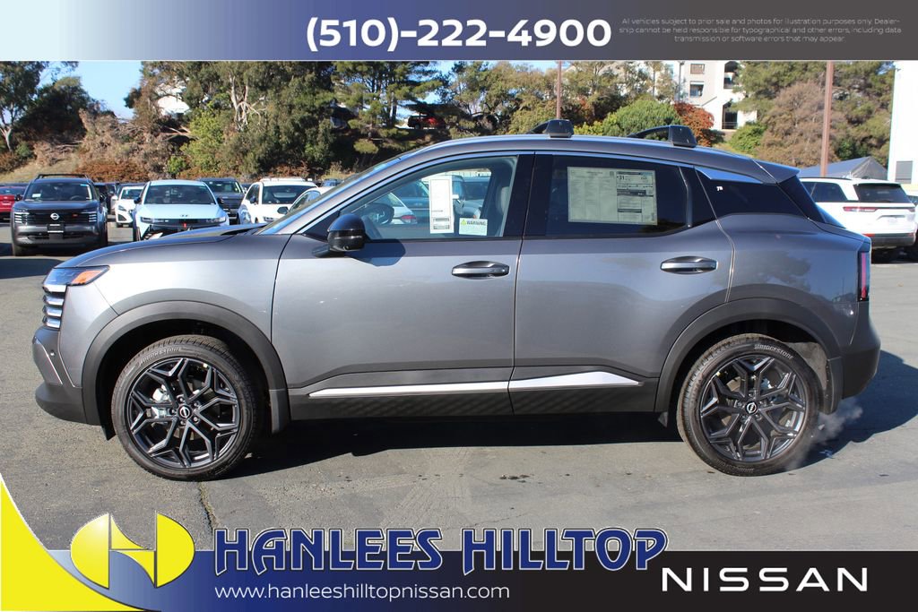 New 2026 Nissan Kicks SR w/ Illumination Package FWD image 2