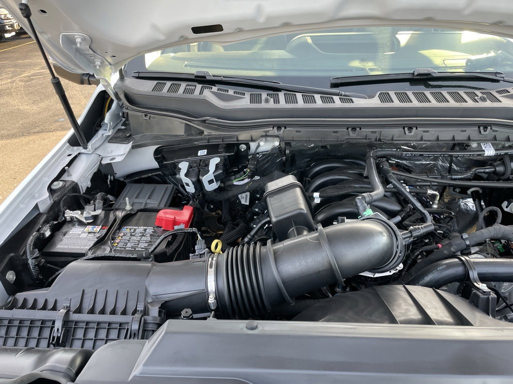 New 2026 Ford F350 XL w/ XL Chrome Package image 39