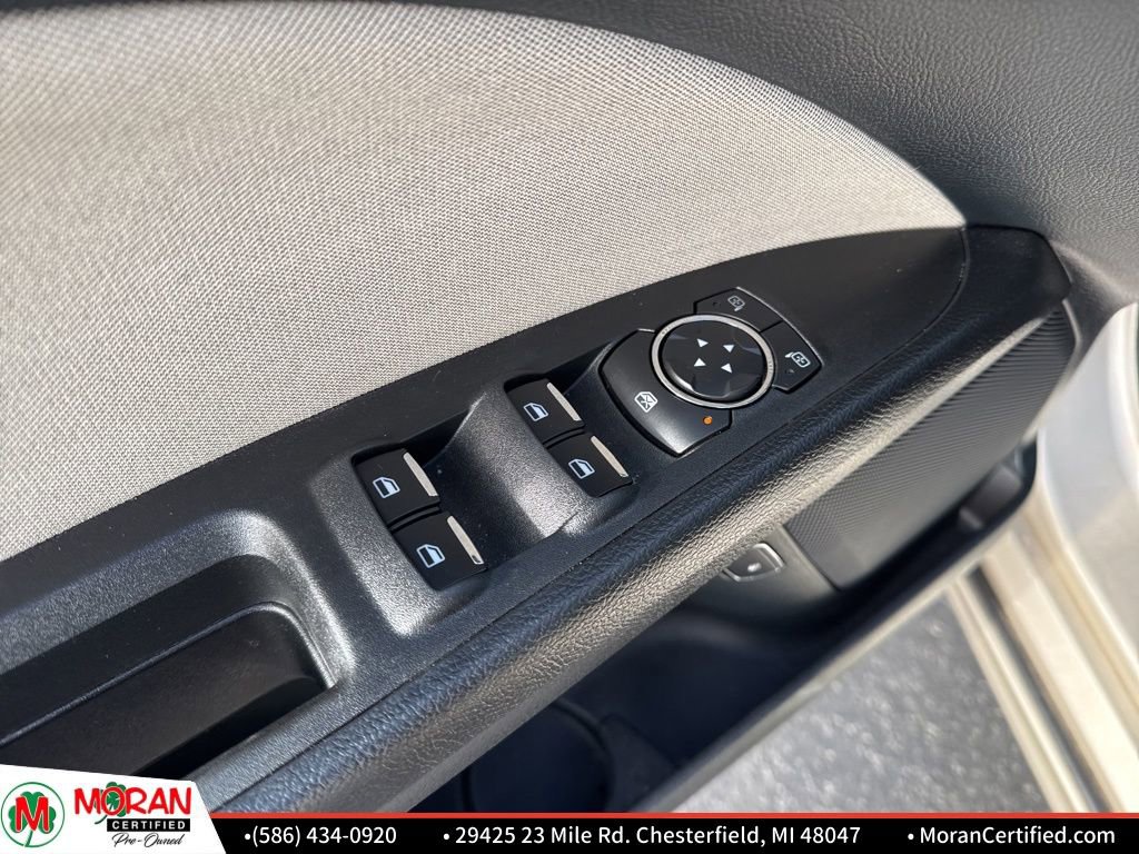 Used 2017 Ford Fusion S image 10