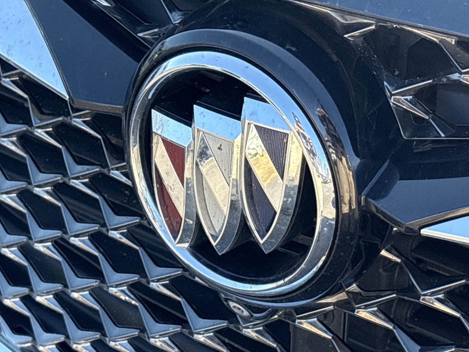 Certified 2023 Buick Enclave Avenir w/ Avenir Technology Package image 11