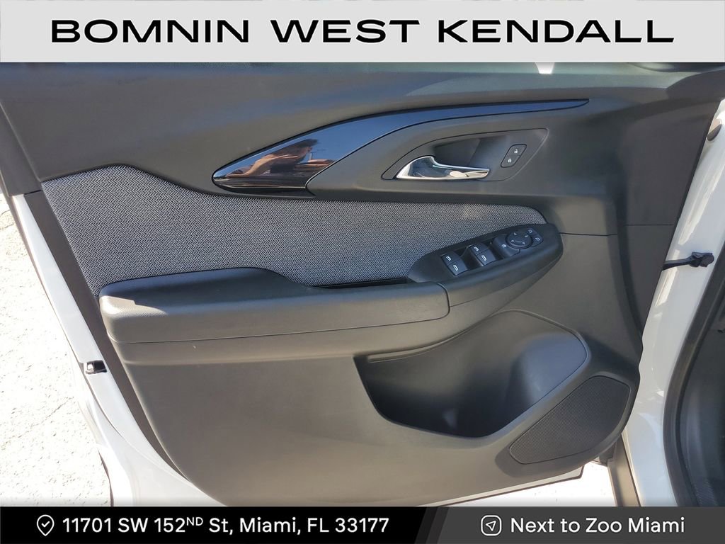 Used 2023 Chevrolet TrailBlazer LT w/ Convenience Package image 22
