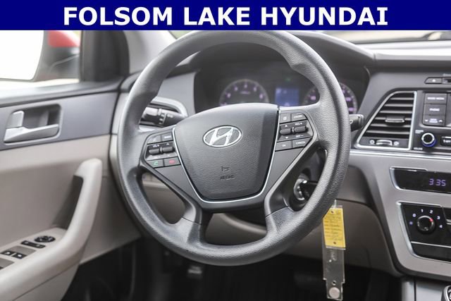 Used 2017 Hyundai Sonata SE image 17