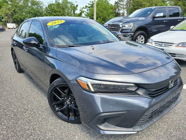 Used 2023 Honda Civic Sport image 8