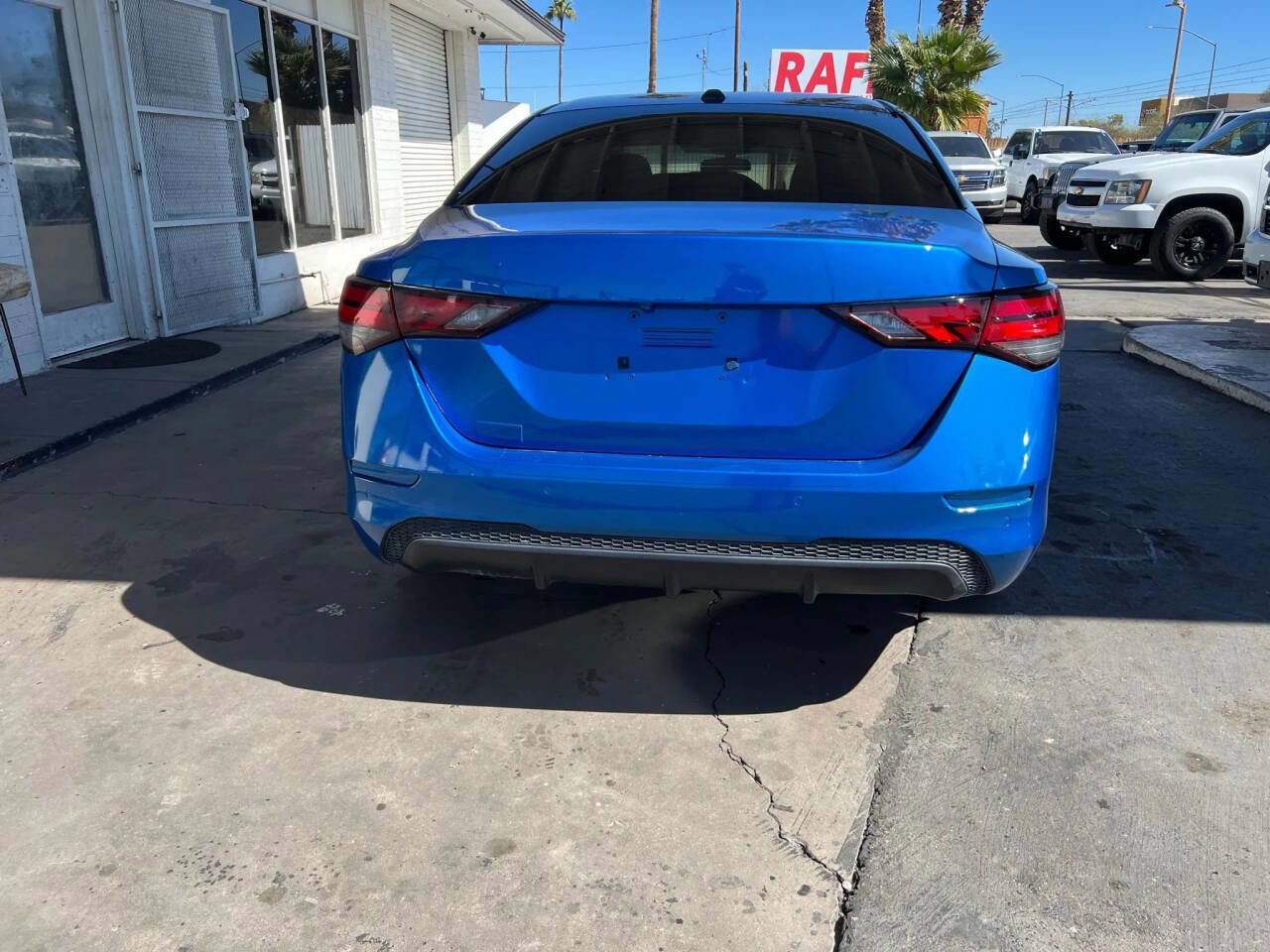 Used 2021 Nissan Sentra SV FWD image 4