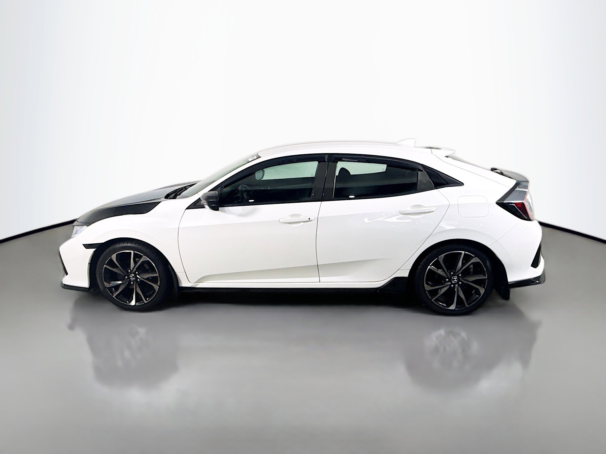 Used 2019 Honda Civic Sport image 7