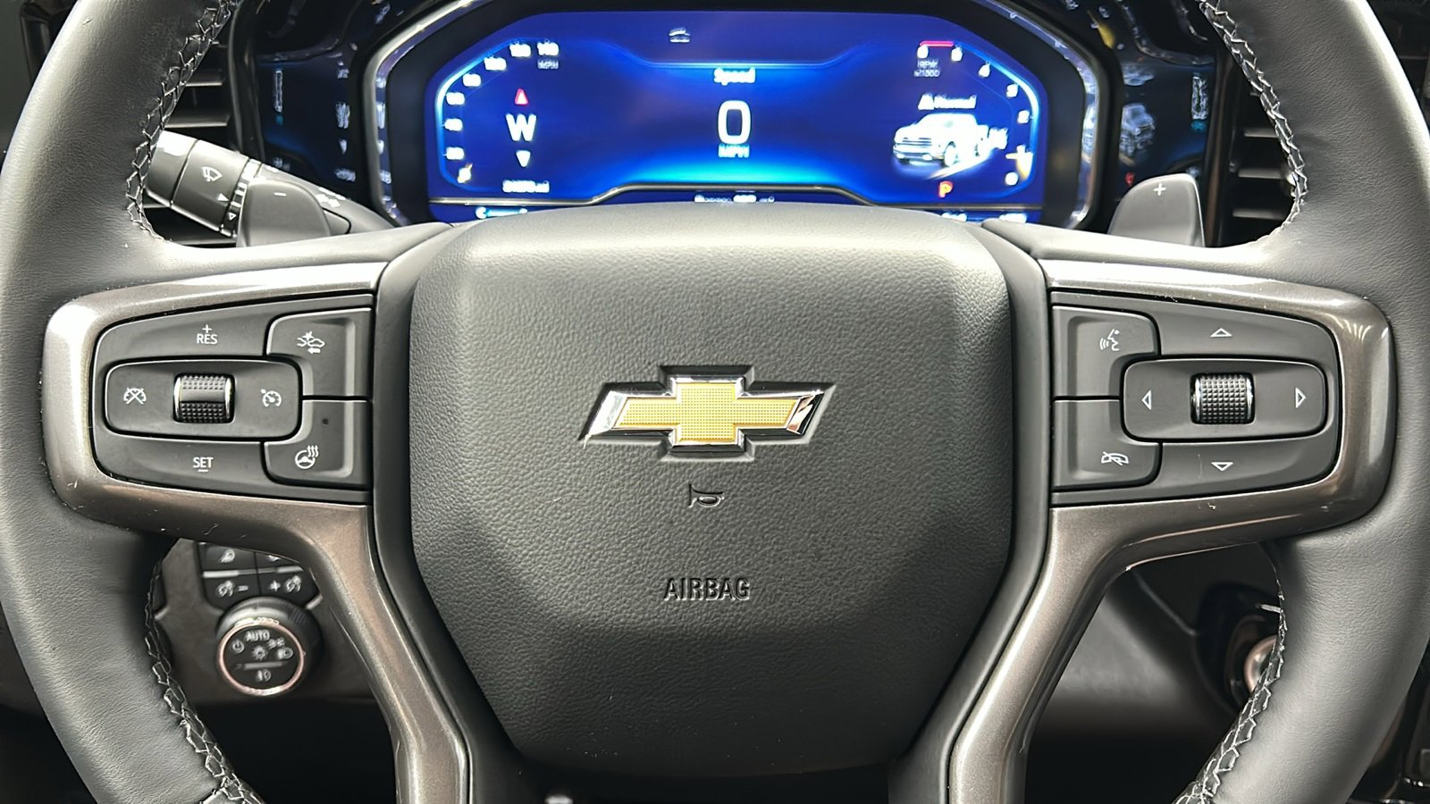 Used 2023 Chevrolet Silverado 1500 High Country w/ High Country Premium Package image 29
