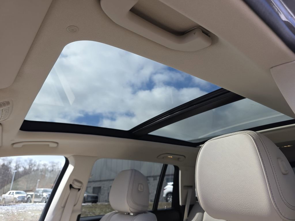 Used 2022 Mercedes-Benz GLS 450 4MATIC image 10