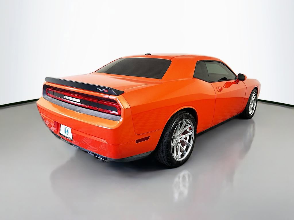 Used 2010 Dodge Challenger SRT8 w/ SRT Option Group II RWD image 5