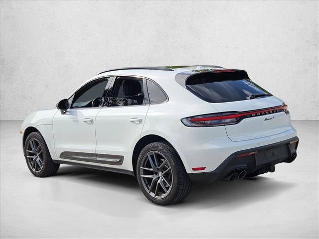Used 2025 Porsche Macan Turbo AWD/4WD image 8