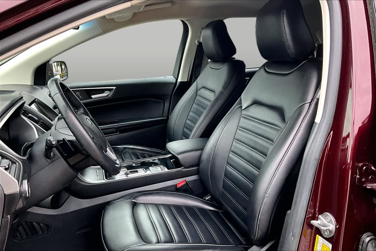 Used 2020 Ford Edge SEL w/ Convenience Package AWD/4WD image 8