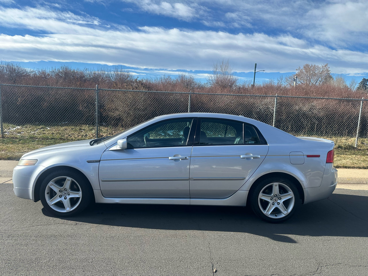 Used 2004 Acura TL image 2