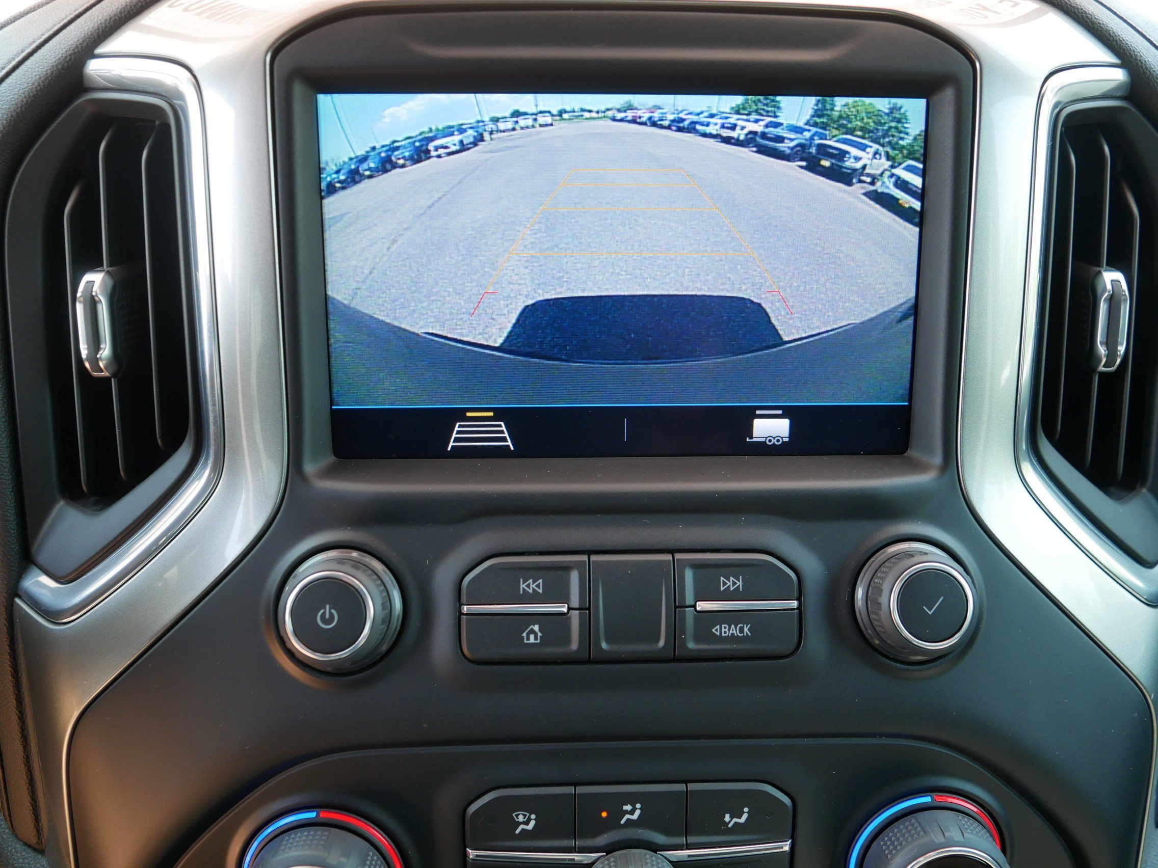 Used 2020 Chevrolet Silverado 1500 RST AWD/4WD image 27