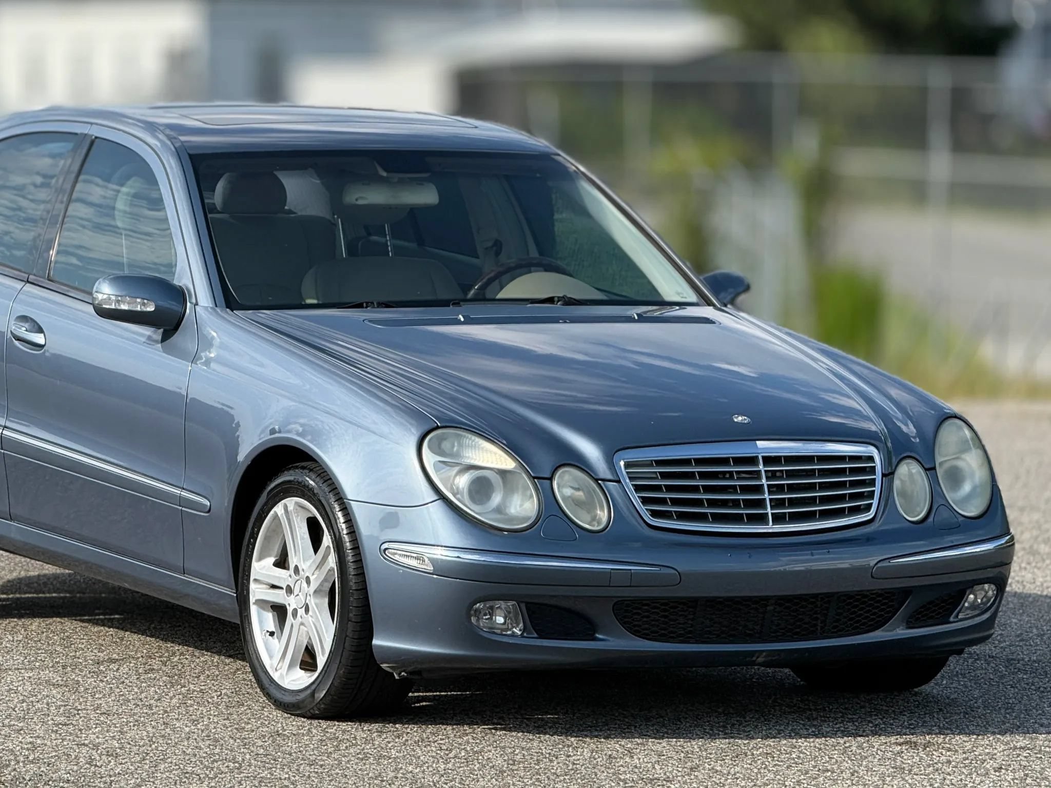 Used 2004 Mercedes-Benz E 500 4MATIC Sedan image 15