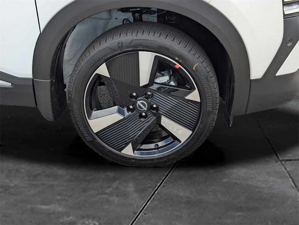 New 2026 Nissan Kicks SR image 11