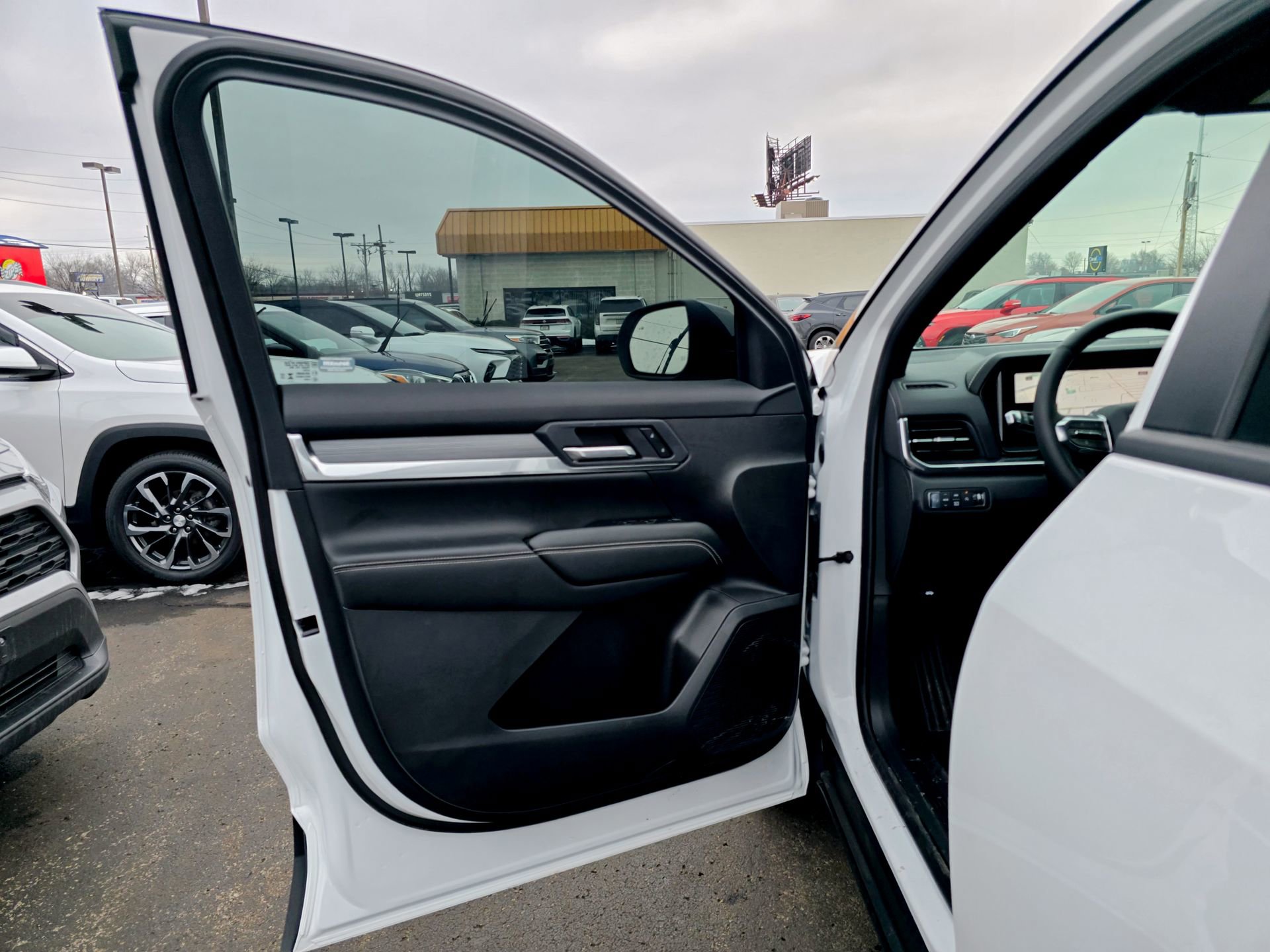 Used 2026 GMC Terrain Elevation image 22