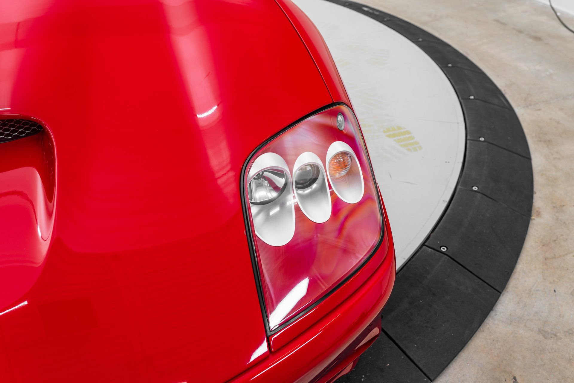 Used 2005 Ferrari 575M Maranello Superamerica RWD image 73