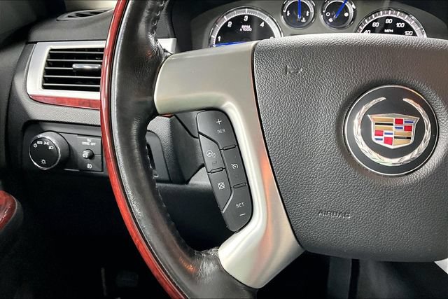 Used 2013 Cadillac Escalade EXT Premium AWD/4WD image 14