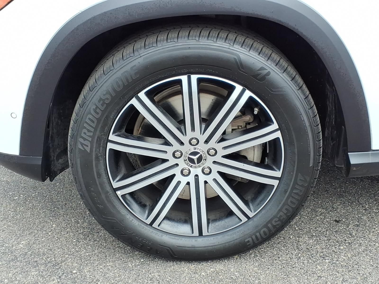 Certified 2025 Mercedes-Benz GLE 450e 4MATIC image 10