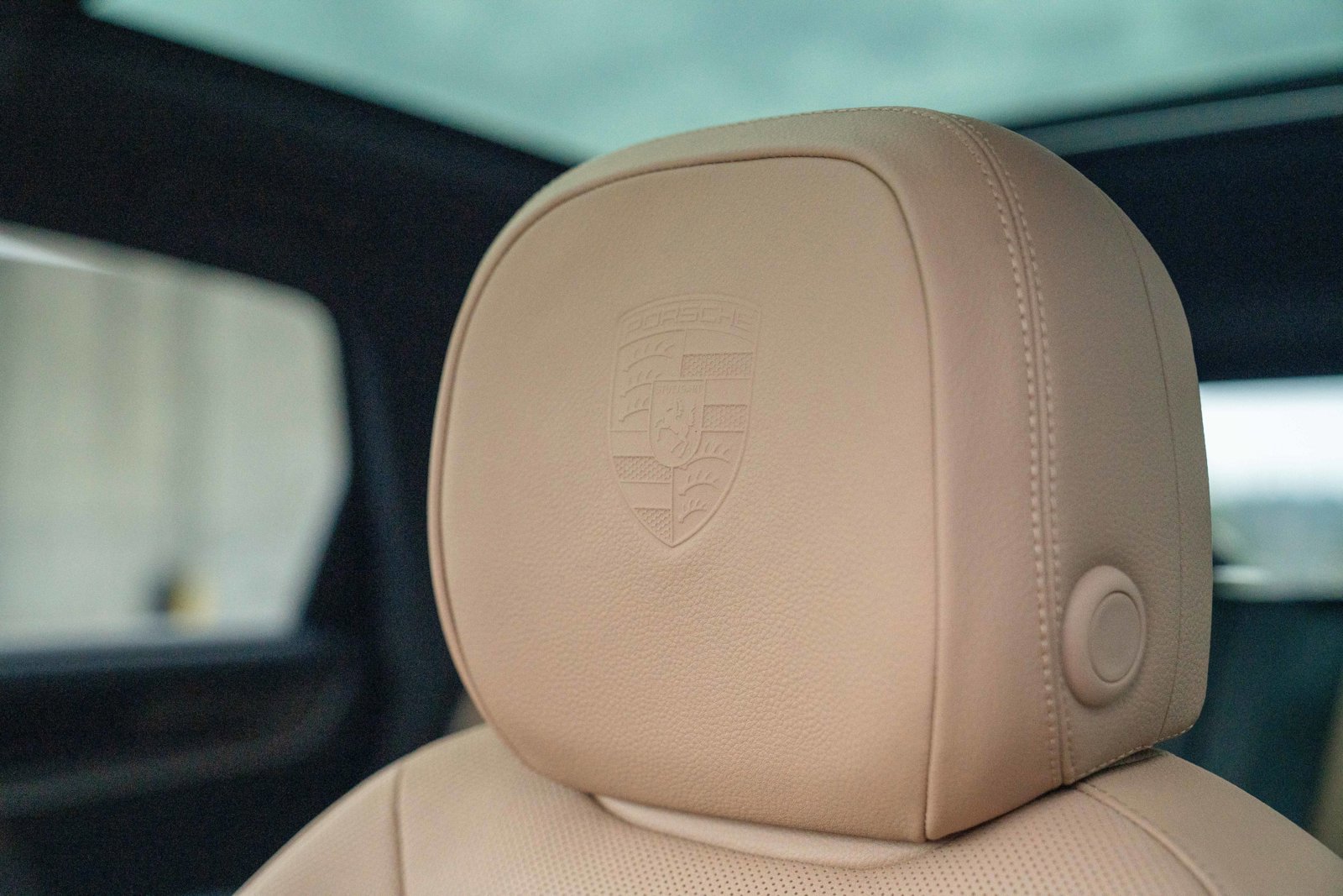 Certified 2026 Porsche Cayenne image 12