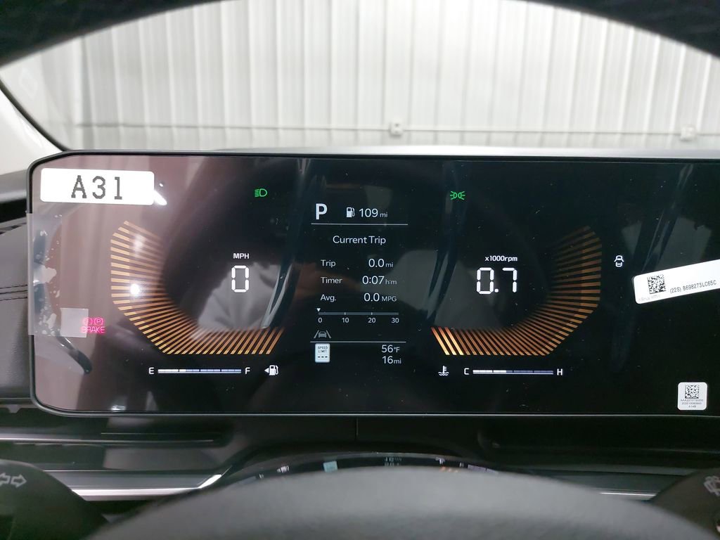 New 2026 Kia Carnival FWD image 20