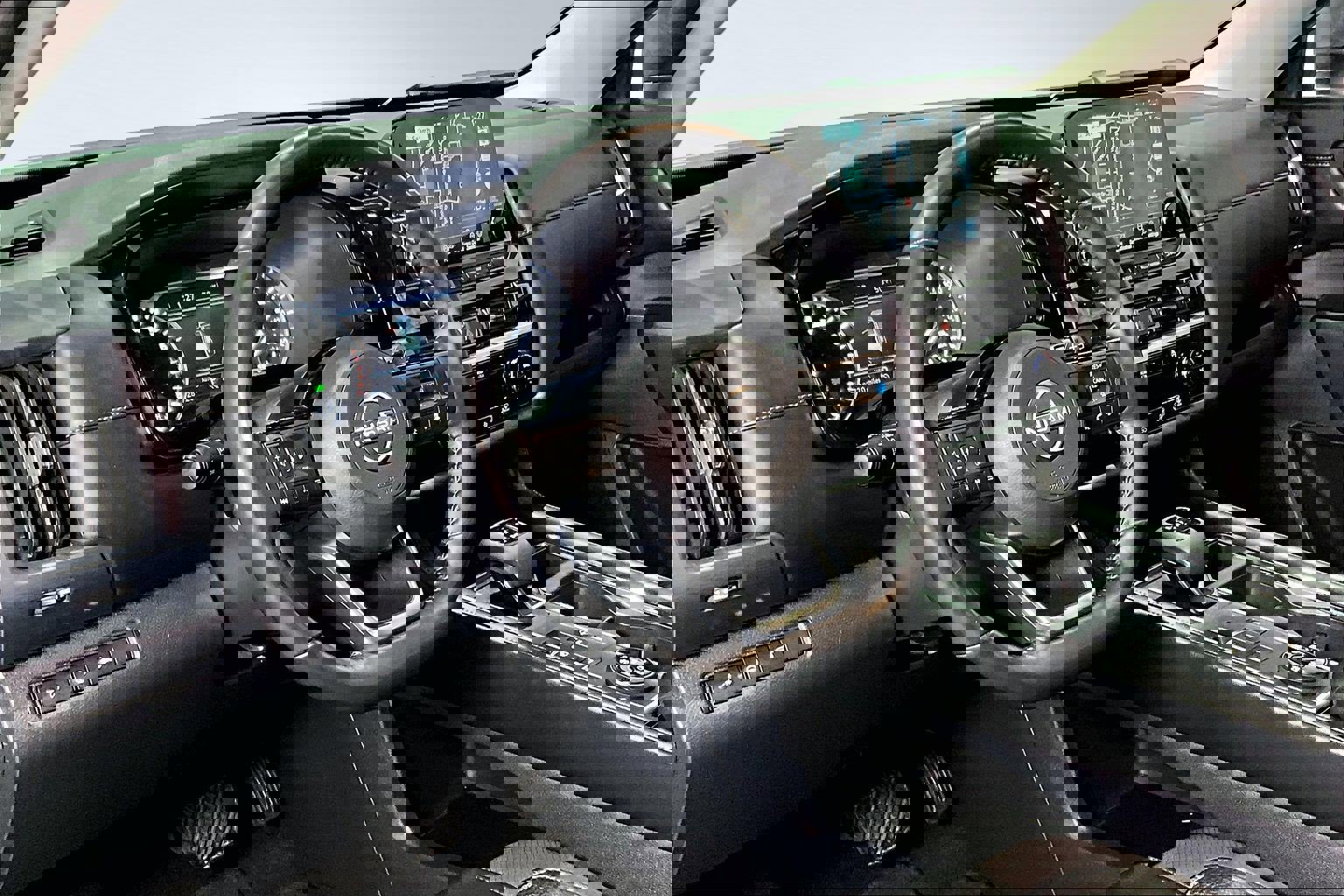 Used 2025 Nissan Pathfinder SL image 17