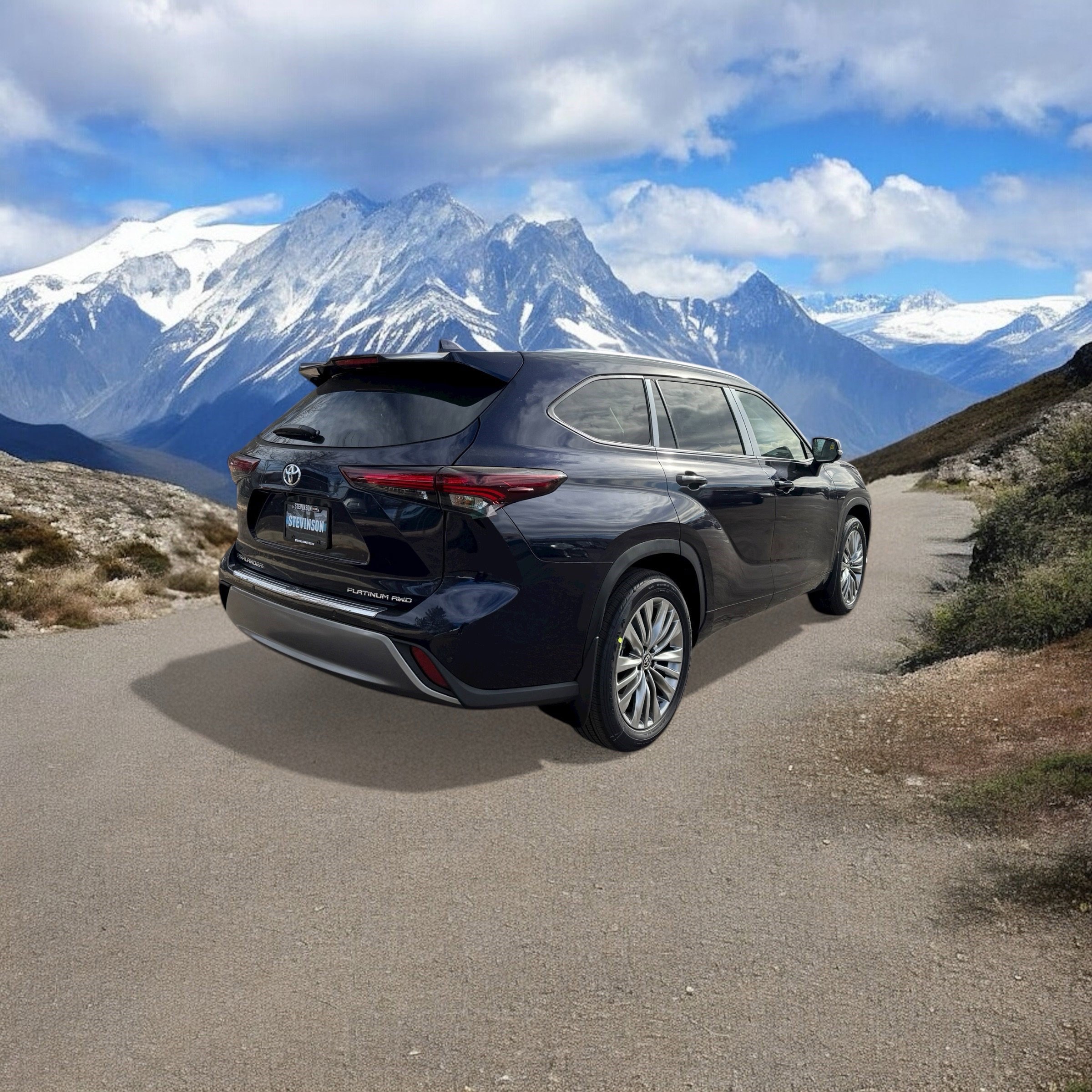 New 2026 Toyota Highlander Platinum AWD/4WD image 5