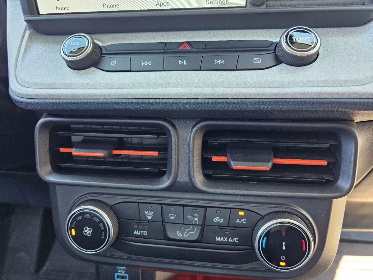 Used 2024 Ford Maverick XLT w/ Equipment Group 300A Standard image 9