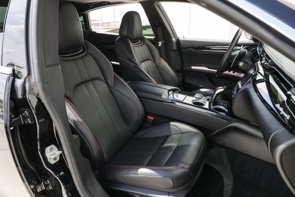 Used 2019 Maserati Quattroporte S GranSport image 20