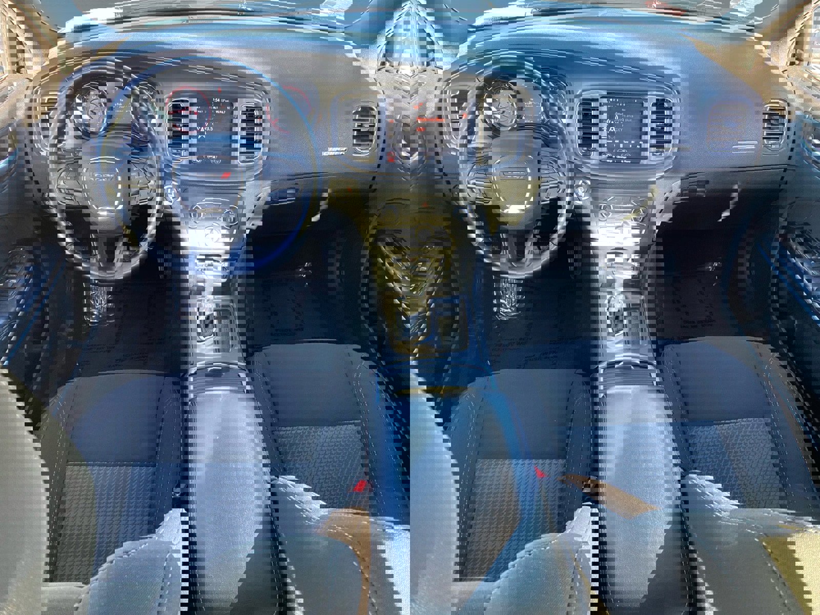 Used 2023 Dodge Charger SXT image 10