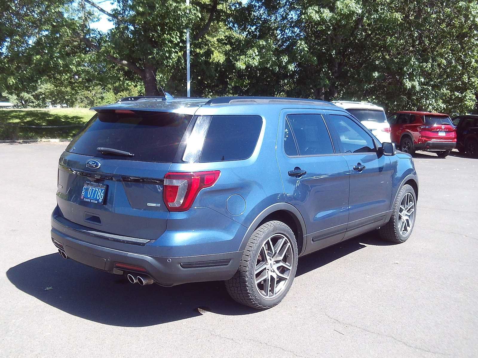 Used 2018 Ford Explorer Sport w/ Ford Safe & Smart Package AWD/4WD image 5