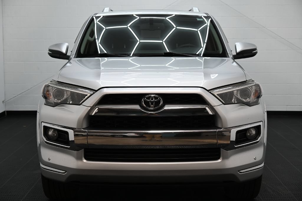Used 2018 Toyota 4Runner Limited AWD/4WD image 7