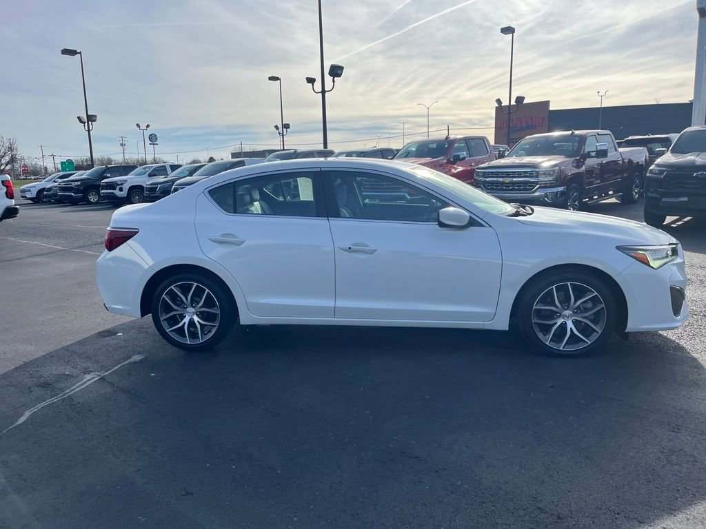 Used 2019 Acura ILX Premium Package image 6