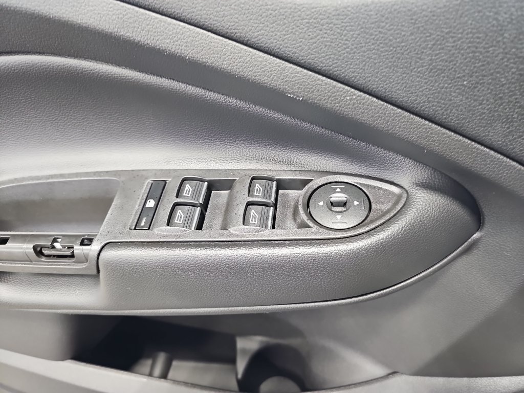Used 2019 Ford Escape SE AWD/4WD image 27